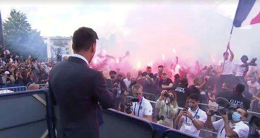 开云-梅西巴黎“首秀”：目标赢得欧冠 联手内姆感觉疯狂